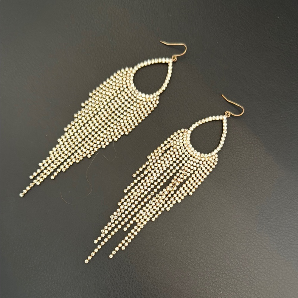 Elegant Gold Beaded Dangle Earrings - Picture 1 of 10